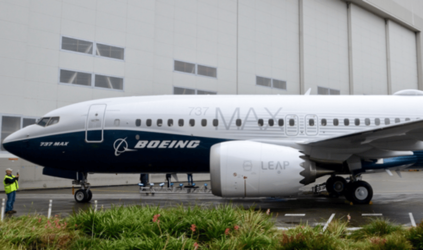 boeing withdraws 737 max 7 safety waiver request amid mounting pressure from washington