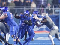 Boise State wins Mountain West championship as first expanded CFP bracket begins to take shape