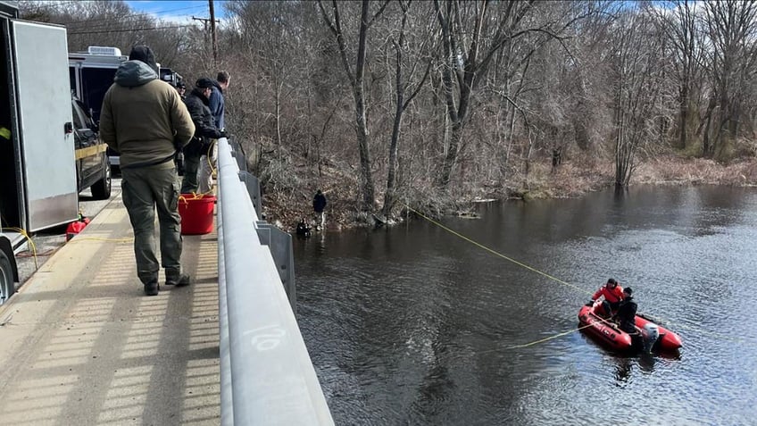 Crews in Charles River