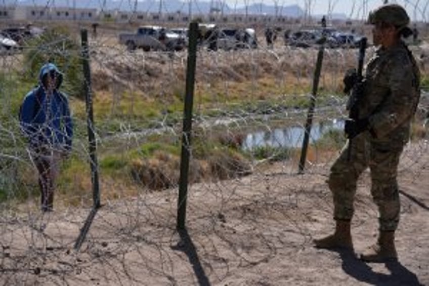 Border Patrol reports migrant's death in fall from border barrier