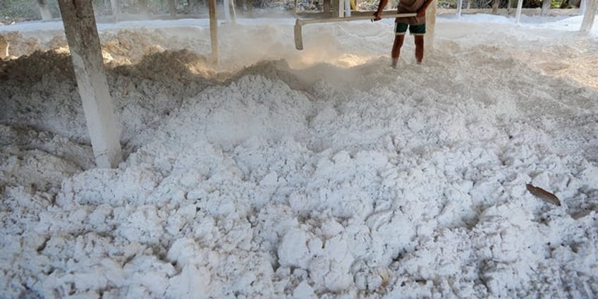 boy photographed playing in dust pile dies moments later tragic