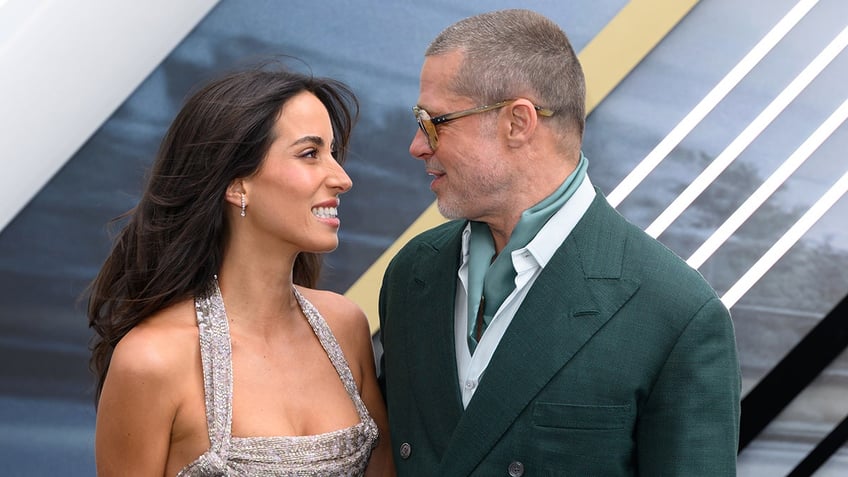 Ines de Ramon, Brad Pitt