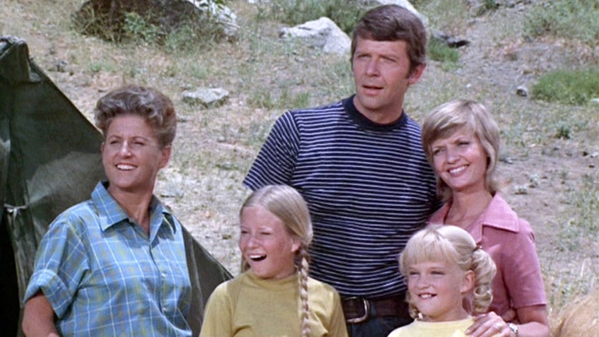 brady bunch actress eve plumb recalls how shocking role saved her from child star curse