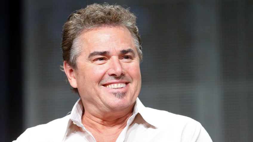 brady bunch star christopher knight says sitcom demonstrated what we can all aspire to be more like