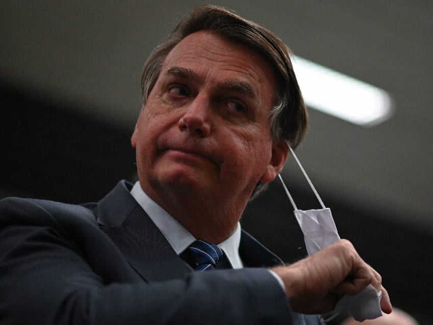 brazil jair bolsonaro pays 184000 fine for not wearing coronavirus mask