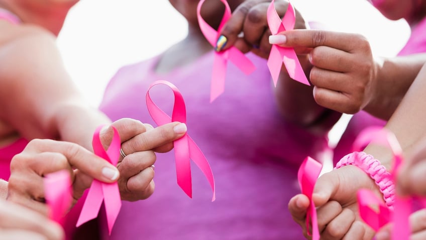 breast cancer drug could have potentially serious side effect new research reveals