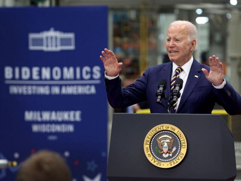 Inflation EV - MILWAUKEE, WISCONSIN - AUGUST 15: U.S. President Joe Biden speaks to guests at Ingeteam Inc., an electrical equipment manufacturer, on August 15, 2023 in Milwaukee, Wisconsin. Biden used the opportunity to speak about his "Bidenomics" economic plan on the one-year anniversary of the Inflation Reduction Act of …