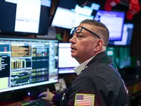 Breitbart Business Digest: Treasury Market Isn’t Pricing in a Fiscal Panic