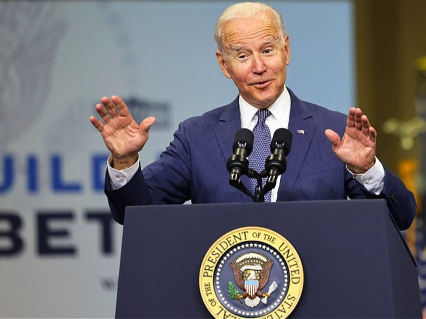 KEARNY, NEW JERSEY - OCTOBER 25: U.S. President Joe Biden gives a speech on his Bipartisan