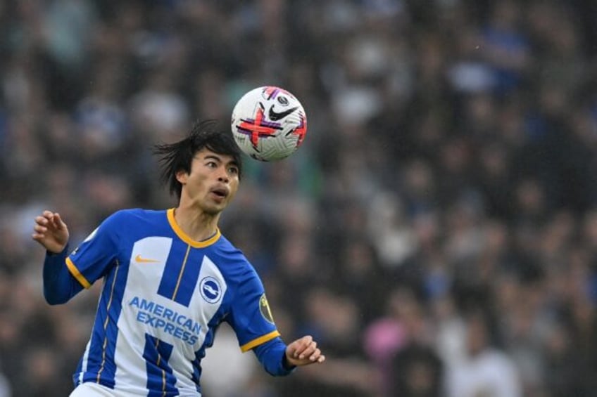 Japanese winger Kaoru Mitoma has signed a new contract with Brighton