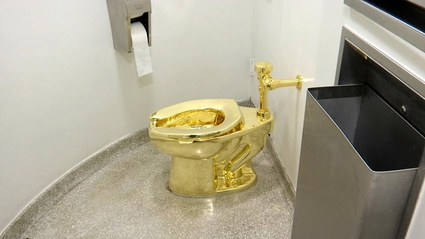 Gold Toilet from Winston Churchill's home