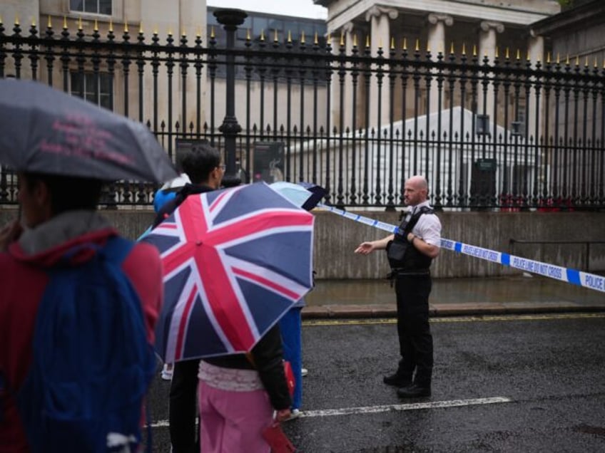 british museum evacuated after nearby stabbing attack that saw one hospitalised and man arrested