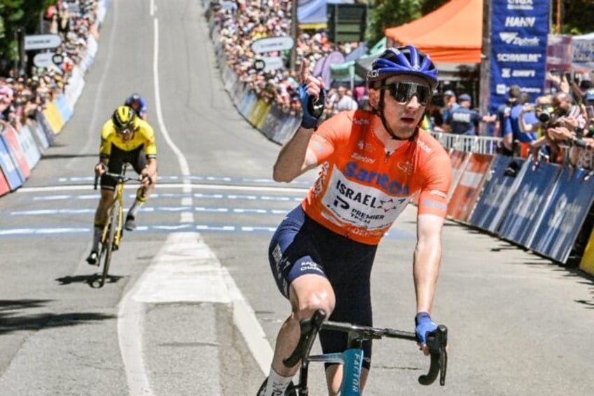 British rider Stephen Williams will defend his Tour Down Under title in January