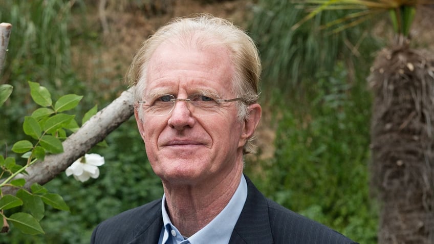 Close up Ed Begley Jr