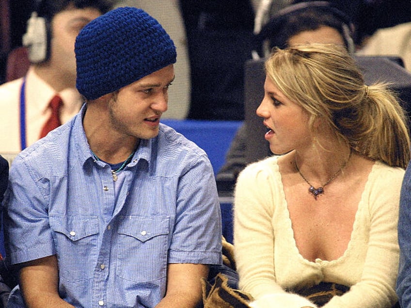 britney spears says she had abortion while dating justin timberlake he didnt want to be a father