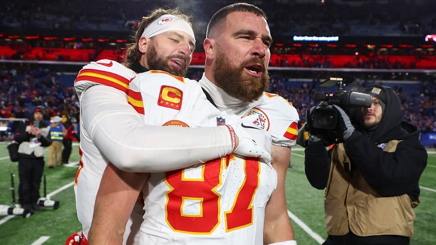 Travis Kelce and Noah Gray