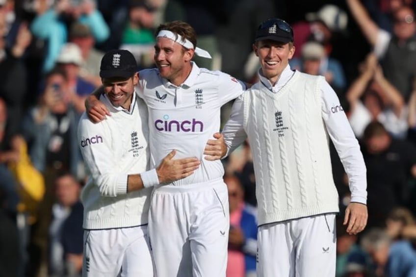 broad bows out with match winning wicket as england draw ashes