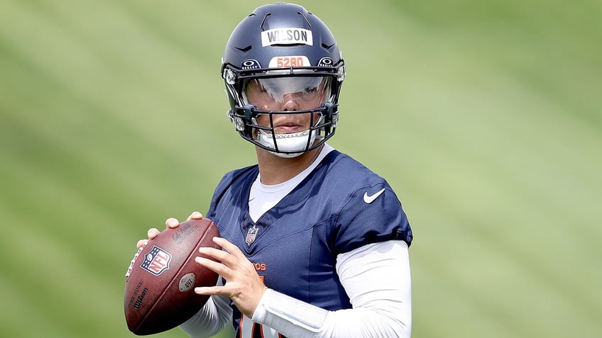 Zach Wilson at Broncos minicamp