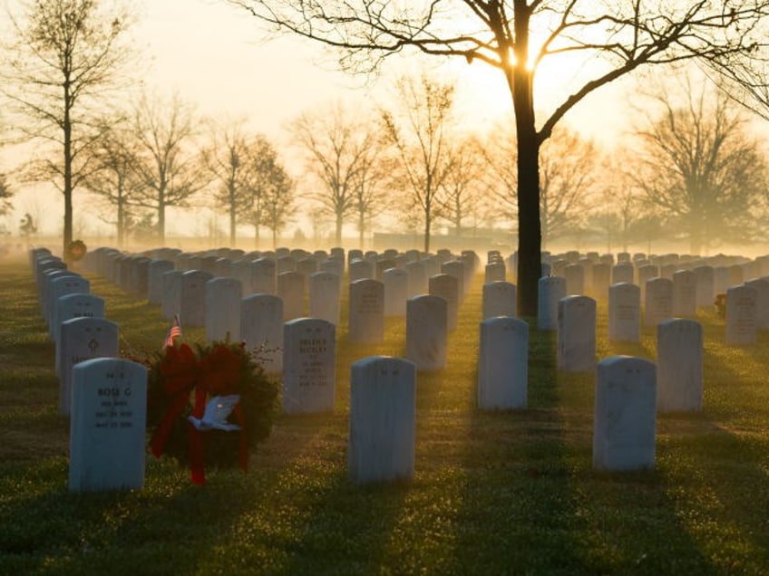 bronze medallions stolen from indiana veterans graves