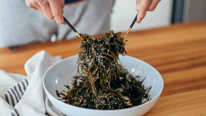 Seaweed salad