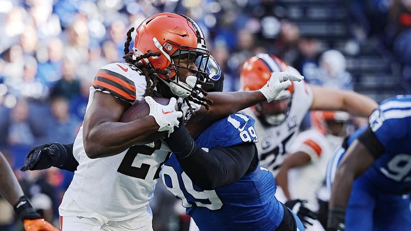 browns pj walker leads controversial game winning drive to defeat colts on the road