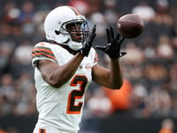 Browns send Amari Cooper to Bills amid disastrous season; Buffalo gets much-needed weapon