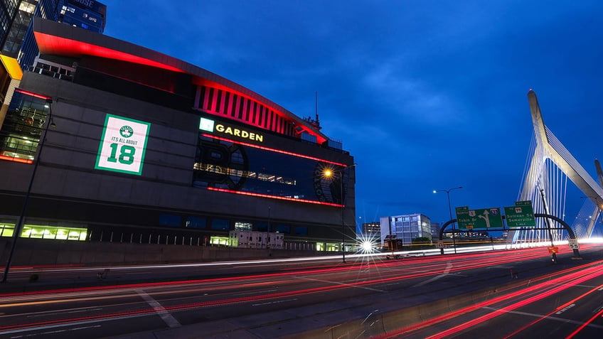 TD Garden promotes Bruins