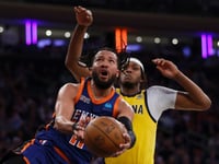 Brunson and Knicks bounce back to crush Pacers