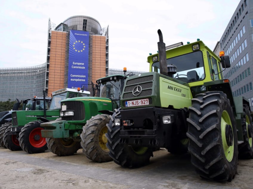 BRUSSELS, BELGIUM - MARCH 19: Belgian farmers take part in a protest against EU's policy on agriculture and stockbreeding in Brussels, Belgium on March 19, 2018. (Photo by Dursun Aydemir/Anadolu Agency/Getty Images)