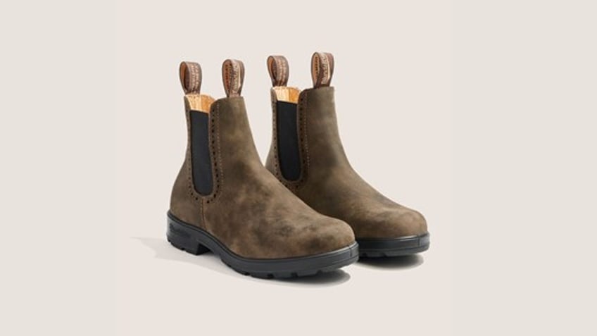 Look cool and keep your feet dry with Blundstone boots. 