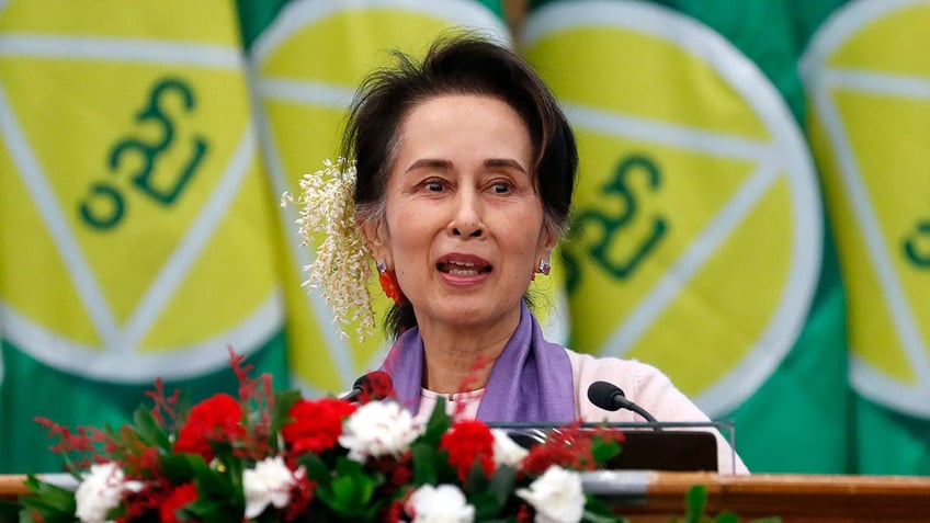 Aung San Suu Kyi speaks