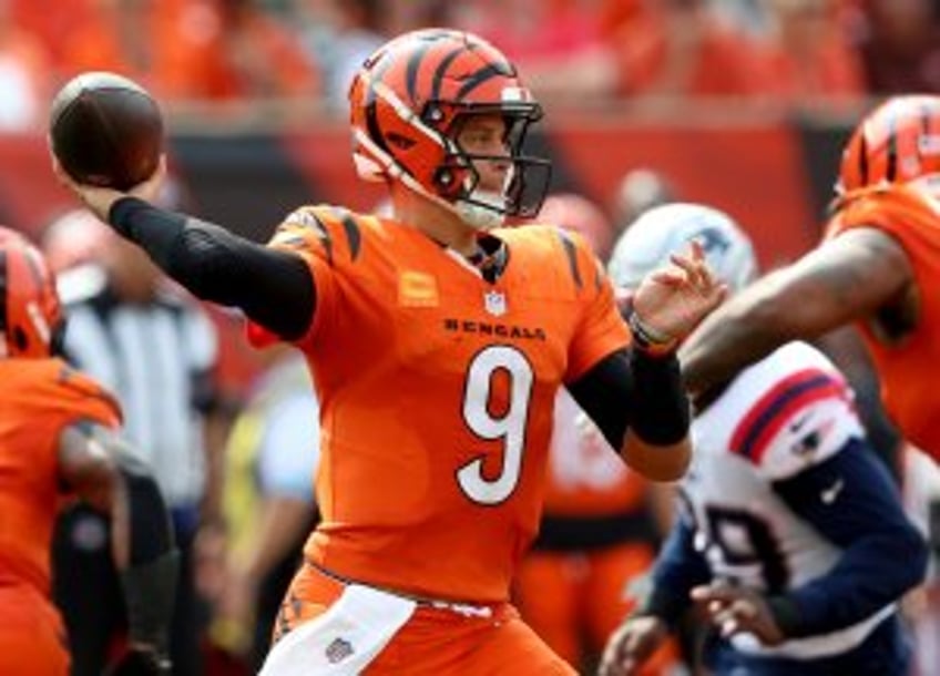 Burrow, Richardson among 5 must-start fantasy football QBs for Week 2