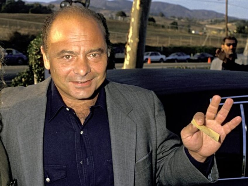 burt young oscar nominated rocky actor dies at 83 sylvester stallone pays tribute