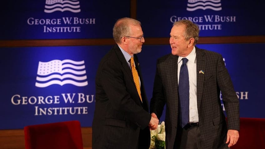 bush institute exec pushing civility pledge leaked steele dossier to media outlet in 2016