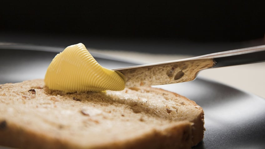 butter vs margarine is one better for you