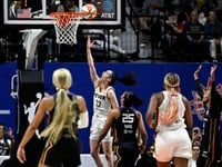 Caitlin Clark finishes with 20 points as Indiana falls to Connecticut in WNBA opener