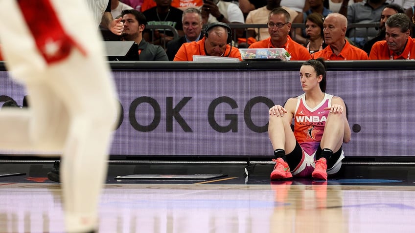 Caitlin Clark on the sidelines