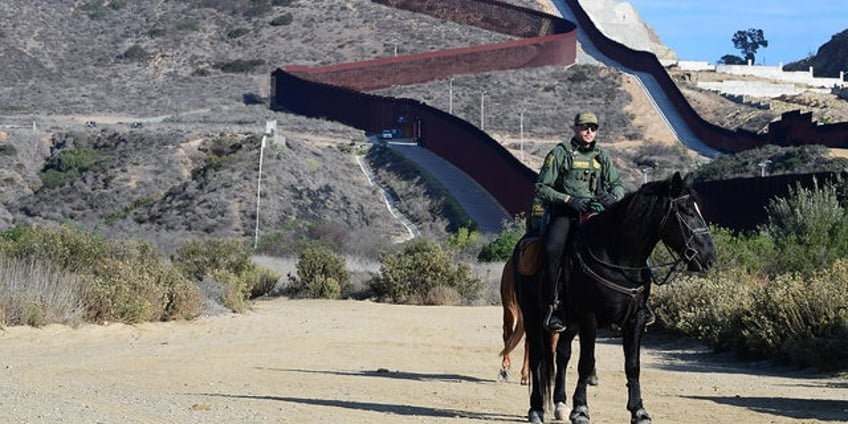 california border patrol agents shot at by group smuggling illegal migrants callous display