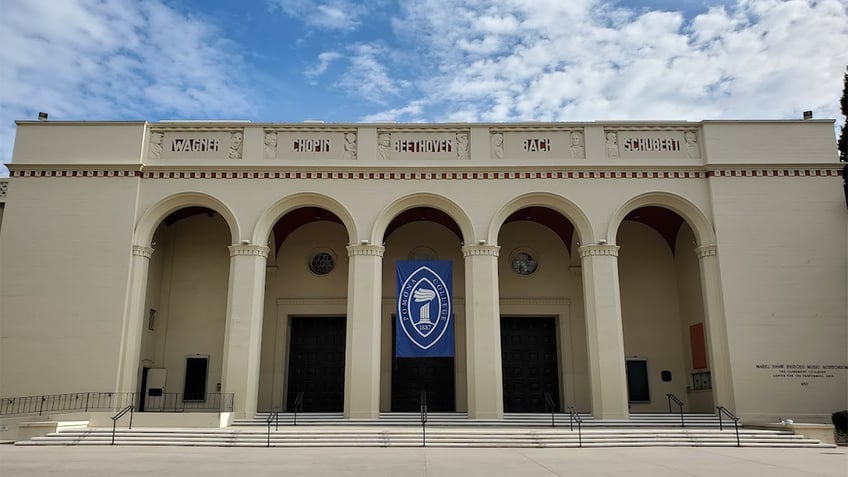 Pomona College