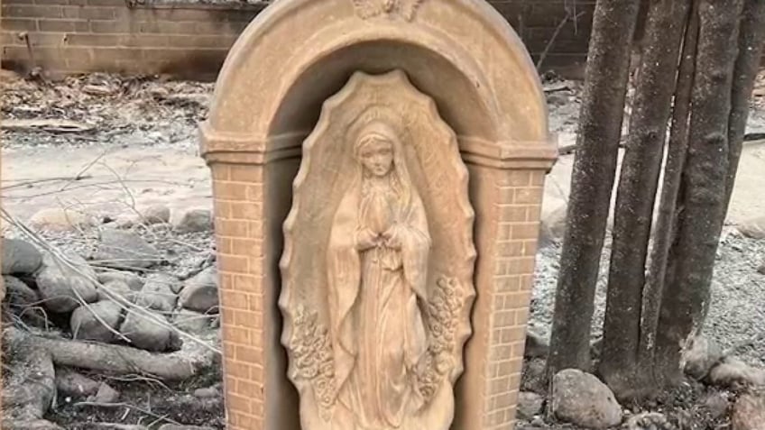 Virgin mary statue