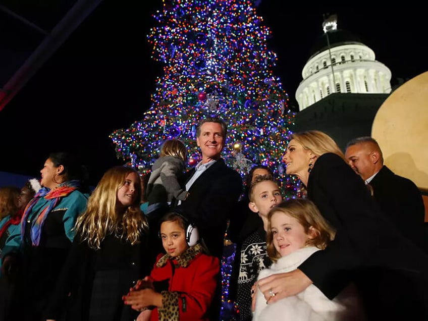 california gov gavin newsom cancels christmas tree lighting ceremony over pro palestinian protests