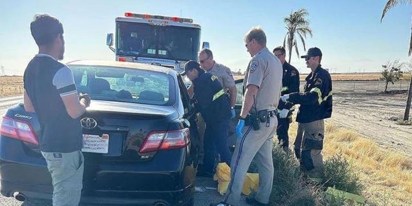 california highway police help deliver beautiful baby girl on roadside put their training to work