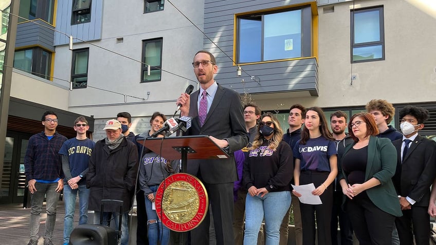 california lawmakers vote to fast track affordable housing as legislative session nears end