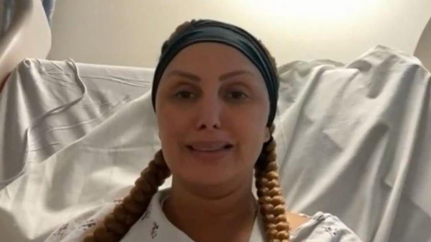 california mom recovering after being hit by car suspect on the loose