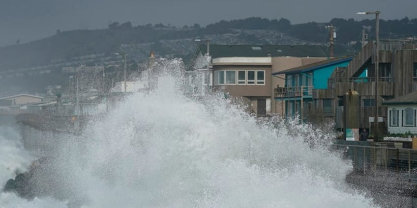 california winter waves may be growing as planet warms researcher says