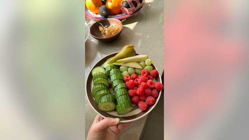 Fruit snack plate