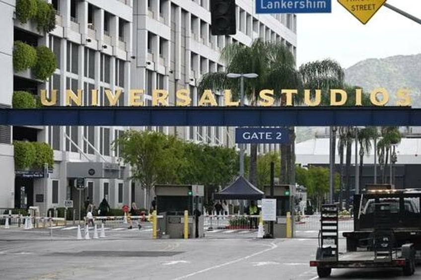 californias high costs low incentives are scaring away film tv producers report says