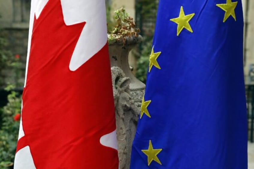 In a February poll, 44 percent of the 1,500 Canadians interviewed backed their nation join