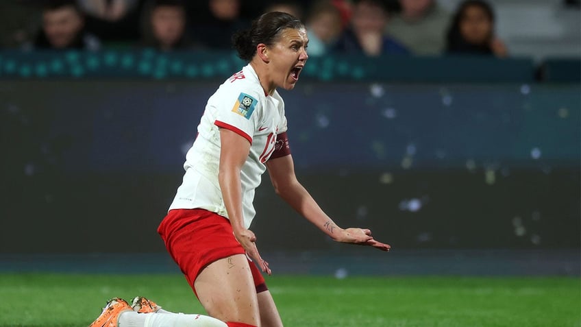 canadas christine sinclair faces challenge in quest for world cup history