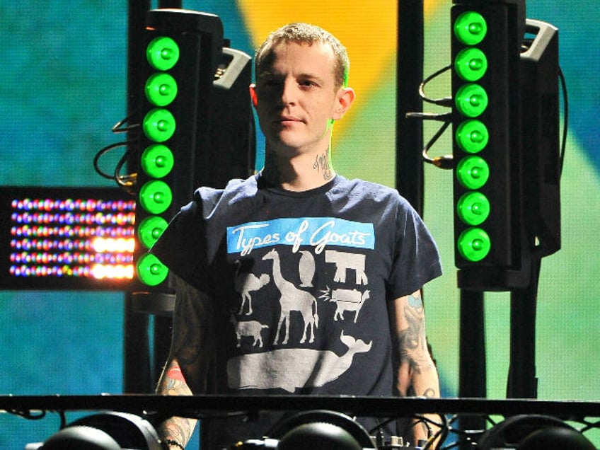 LOS ANGELES, CA - DECEMBER 03: DJ deadmau5 performs onstage during The Game Awards 2015 at